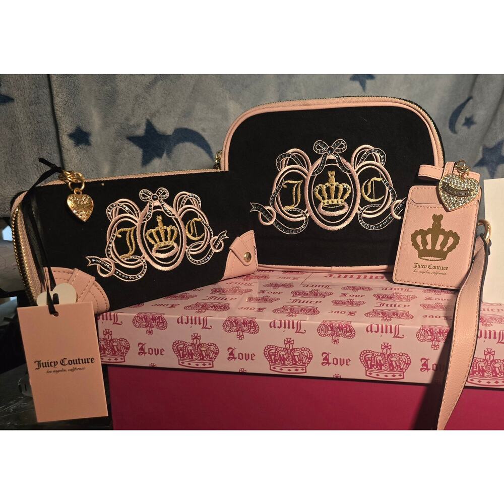 Juicy Couture Lovers Club Camera Bag & Matching Wallet